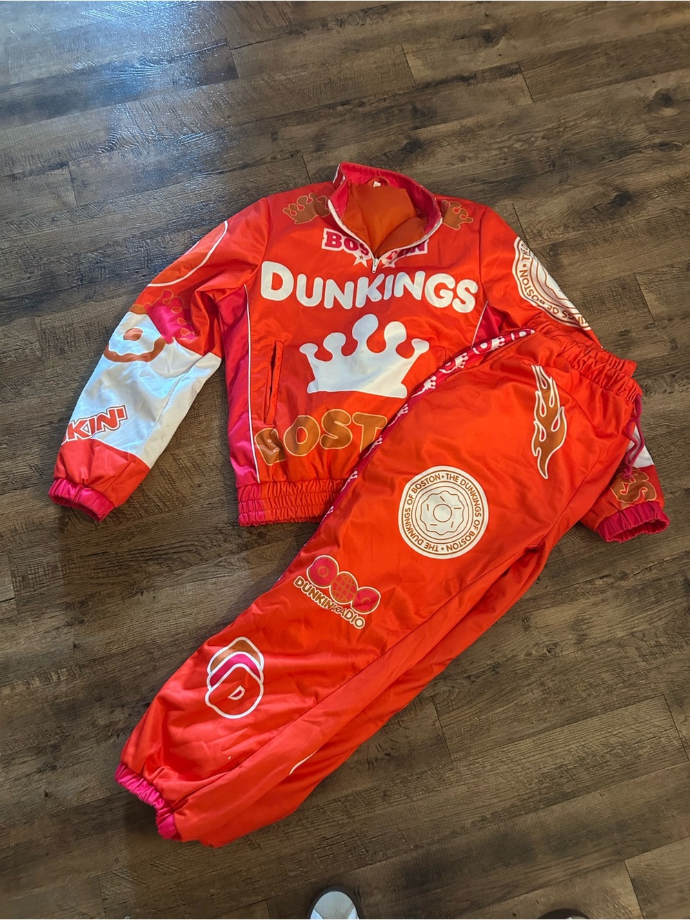 Limited Edition Mens Women Dunking Two-Piece Orange Costume Tracksuit medium